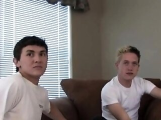 Very Petite Boys Fag Lovemaking Chris Unwraps Down And Flashes