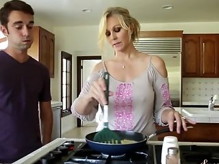 Stepmom Kitchen - XXX Stepmom Videos, Free Step-mom Porn Tube, Sexy Stepmother ...